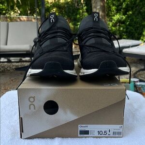 ON Men's Cloud 6 Black Athletic Shoes
